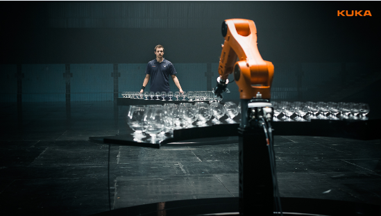 復仇對決 誰與爭鋒 庫卡機器人VS兵乓球世界冠軍