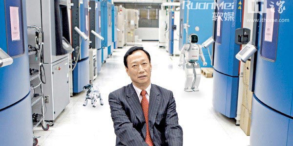 富士康: 機器人想做的不單單是“機器換人”