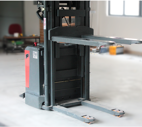 大咖解讀激光導(dǎo)引AGV現(xiàn)狀