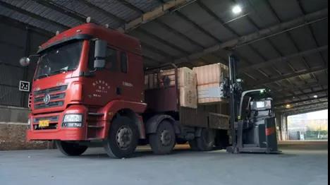 無人叉車化纖紡織行業四大應用案例賞析！