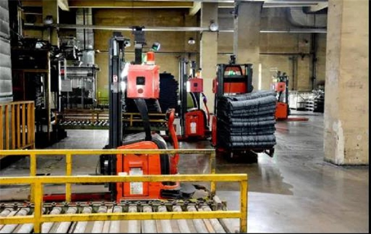 3PL、橡膠輪胎、醫藥、電力-無人叉車4大代表行業9大經典案例賞析！