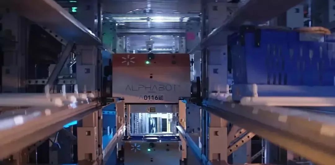 沃爾瑪?shù)奈锪髯詣?dòng)化之路